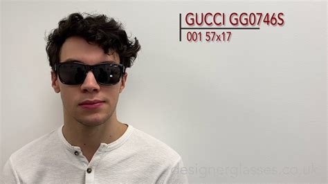 GUCCI GG 0746S GG0746S Sunglasses on a 360 turntable and 